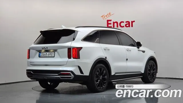 Kia Sorento Sorento 4-е поколение Бензин 2.5T 2WD — Фото автомобиля 2