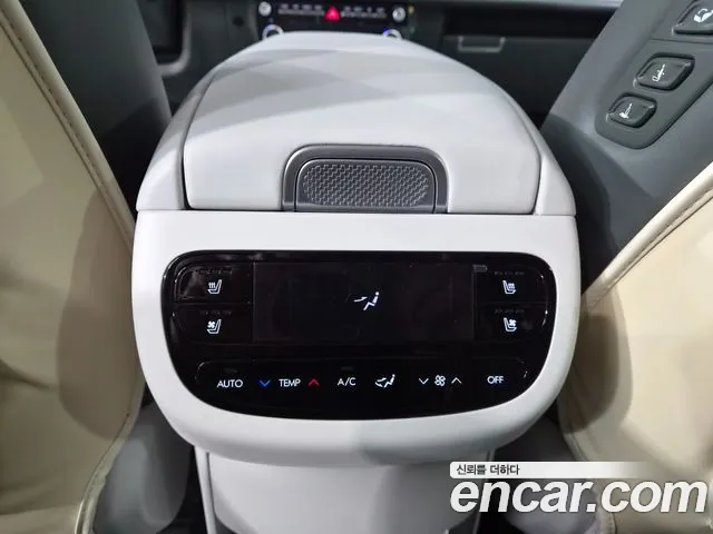 Hyundai Ioniq 9 — Фото автомобиля 14