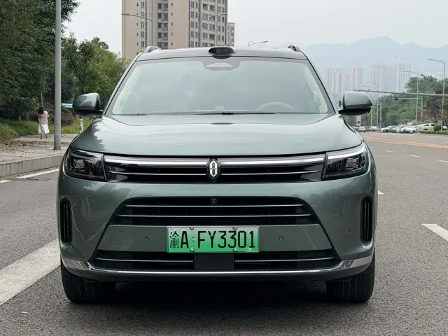 Aito M7 — Фото автомобиля 2