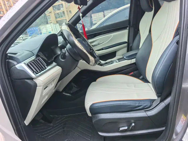 BYD Song PLUS — Фото автомобиля 10