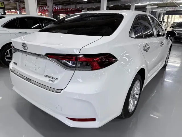 Toyota Corolla — Фото автомобиля 19