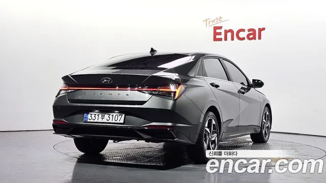 Hyundai AVANTE Avante (CN7) — Фото автомобиля 2