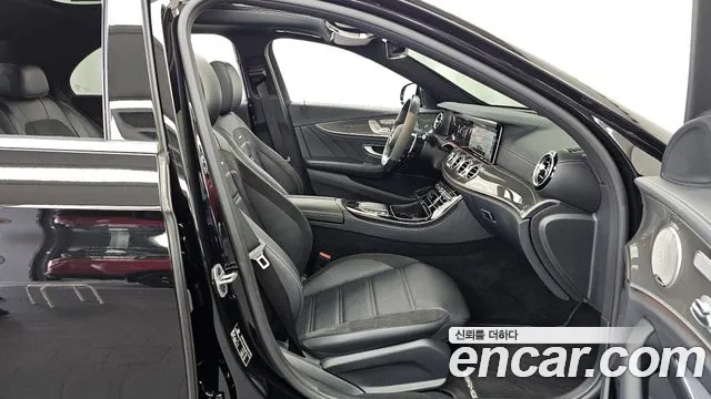 Mercedes-Benz E-Class W213 — Фото автомобиля 17