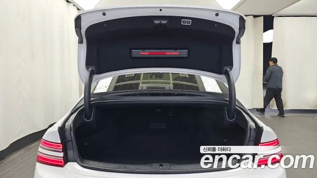 Genesis G80 RG3 — Фото автомобиля 26