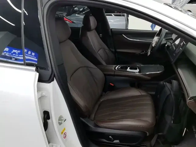 Changan Qiyuan A07 — Фото автомобиля 24