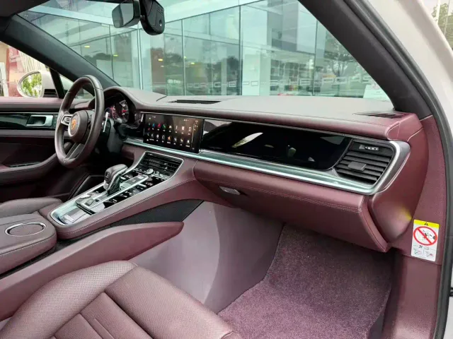 Porsche Panamera — Фото автомобиля 11