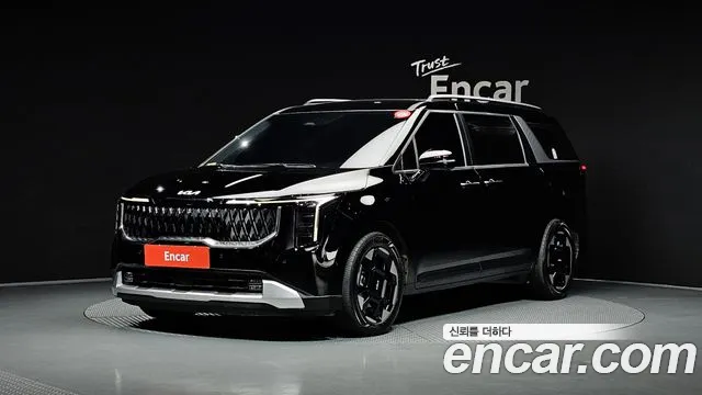 Фотография автомобиля — Kia Carnival Generation 4