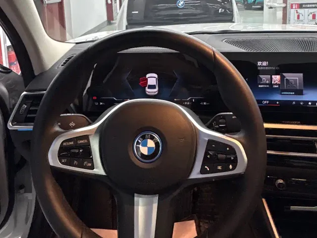 BMW i3 — Фото автомобиля 10