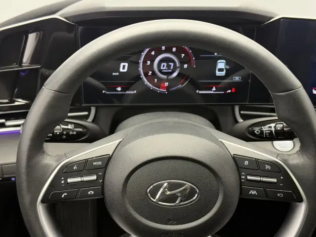 Hyundai Elantra — Фото автомобиля 18