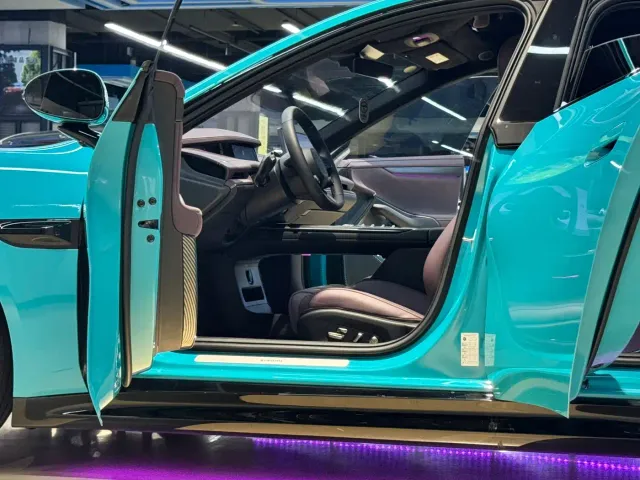 Xiaomi SU7 — Фото автомобиля 6
