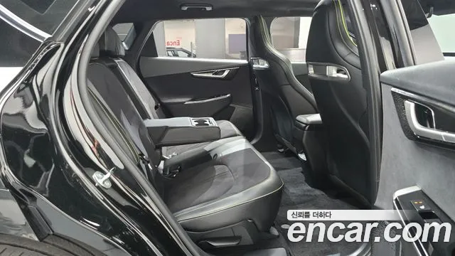 Kia EV6 — Фото автомобиля 17