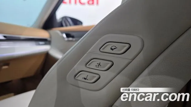 Hyundai Grandeur New — Фото автомобиля 28