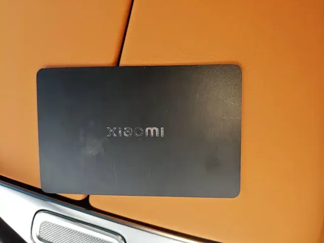 Xiaomi YU7 — Фото автомобиля 8