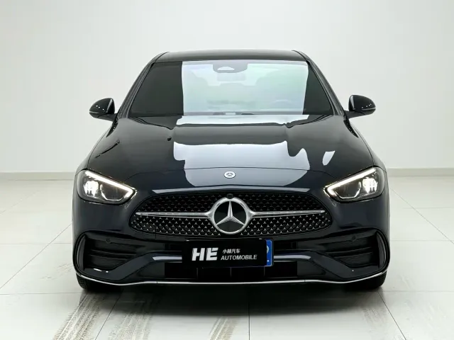 Mercedes-Benz C-Class — Фото автомобиля 2