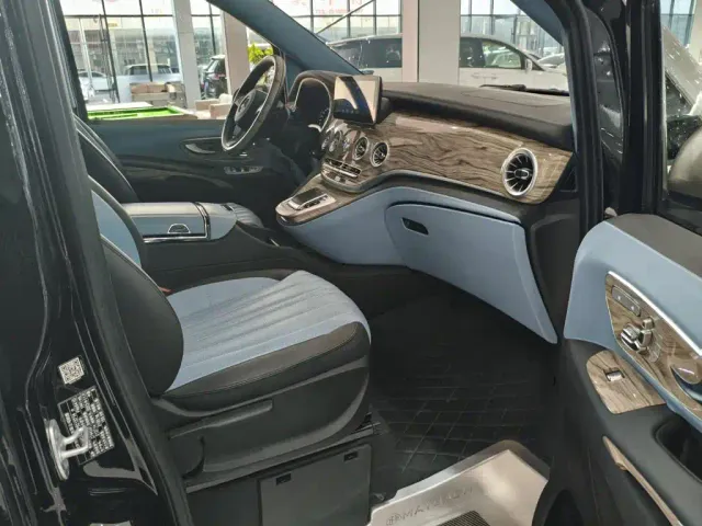 Mercedes-Benz Vito — Фото автомобиля 12