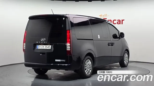 Hyundai Staria Staria L3.5 Карго 5 мест — Фото автомобиля 2