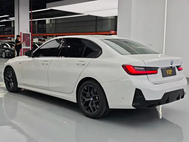BMW 3 Series — Фото автомобиля 8