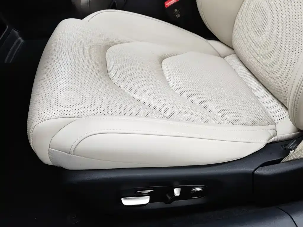 Xiaomi Auto Xiaomi SU7 2024 AWD Extended Range Advanced Smart Driving Max Edition — Фото автомобиля 20