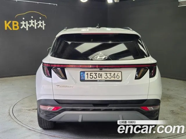 Hyundai Tucson Tucson (NX4) Дизель 2.0 2WD — Фото автомобиля 5