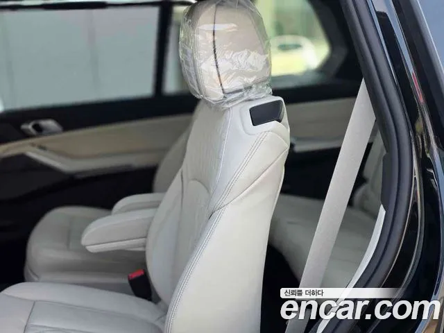 BMW X7 G07 — Фото автомобиля 9