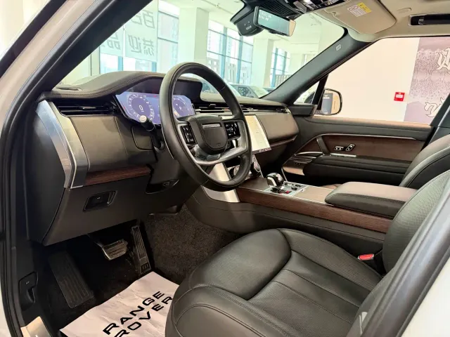 Land Rover Range Rover — Фото автомобиля 7