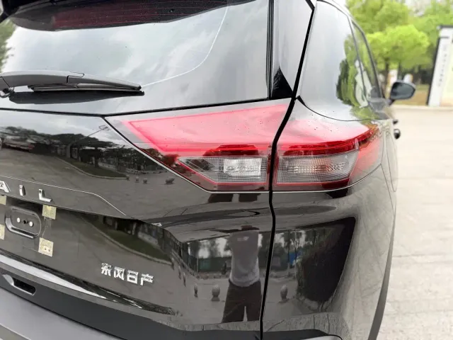 Nissan X-Trail — Фото автомобиля 23