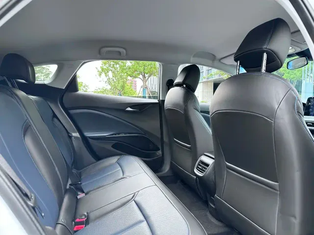 Buick Velite 6 — Фото автомобиля 8