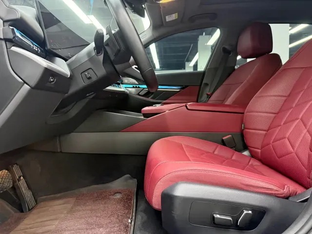 BMW 5 Series — Фото автомобиля 5