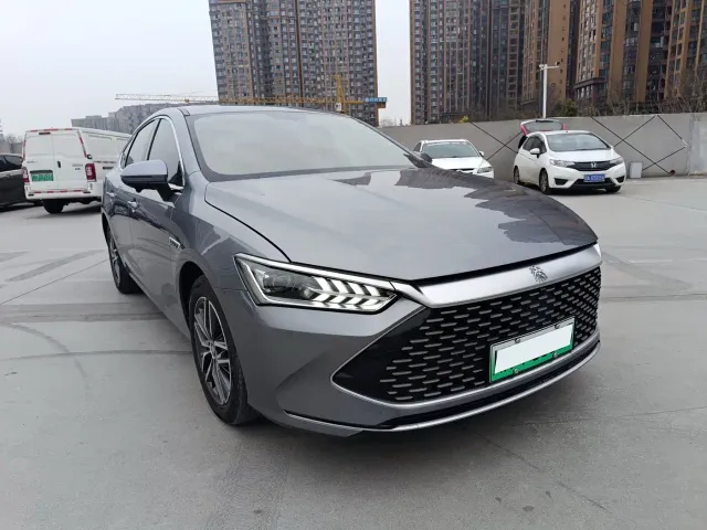 BYD Qin PLUS — Фото автомобиля 3
