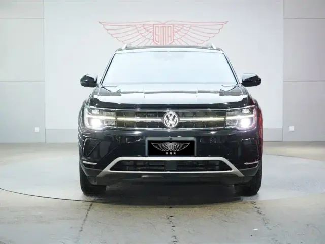 Volkswagen Teramont — Фото автомобиля 5