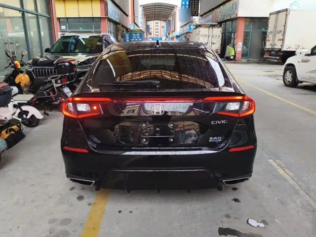 Honda Civic — Фото автомобиля 5