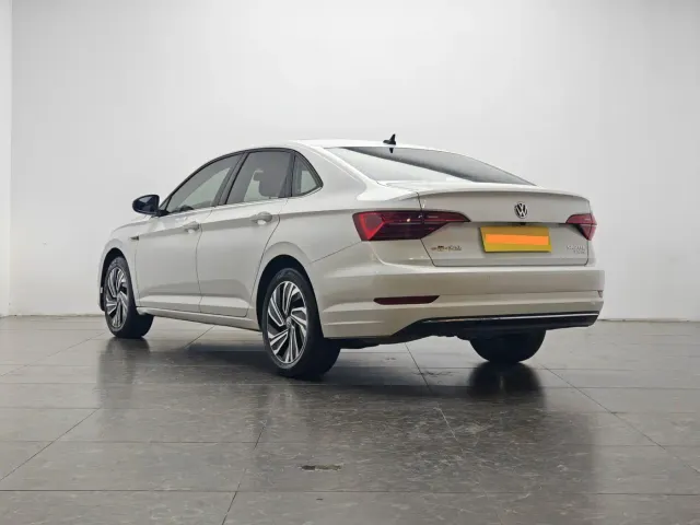 Volkswagen Sagitar — Фото автомобиля 4