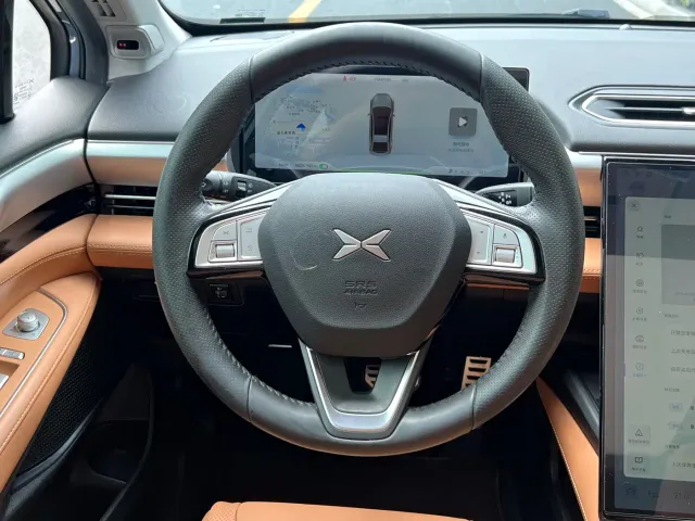 Xpeng P5 — Фото автомобиля 17