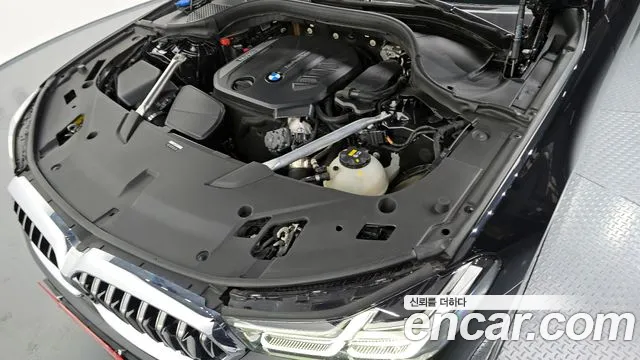 BMW Gran Turismo — Фото автомобиля 4