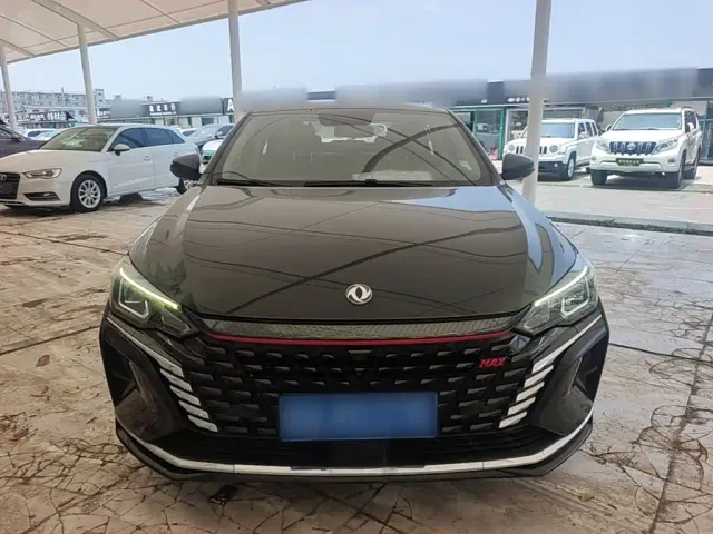Dongfeng Yixuan MAX — Фото автомобиля 2