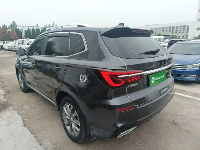 Roewe RX5 — Фото автомобиля 4
