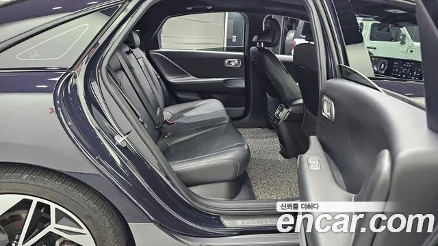 Hyundai Ioniq6 — Фото автомобиля 4