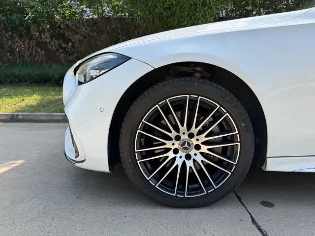 Mercedes-Benz C-Class — Фото автомобиля 5