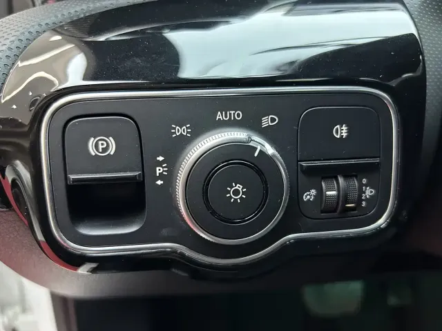 Mercedes-Benz A-Class — Фото автомобиля 20