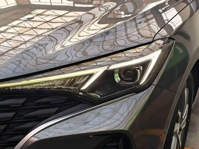 Changan Eado — Фото автомобиля 4