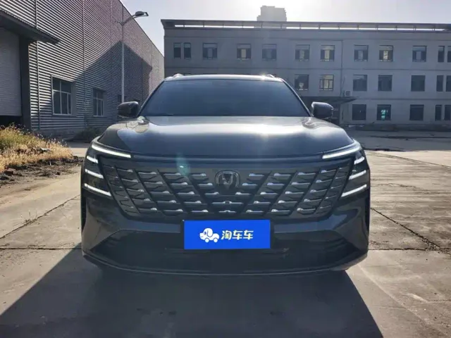 Changan CS75 Plus — Фото автомобиля 2