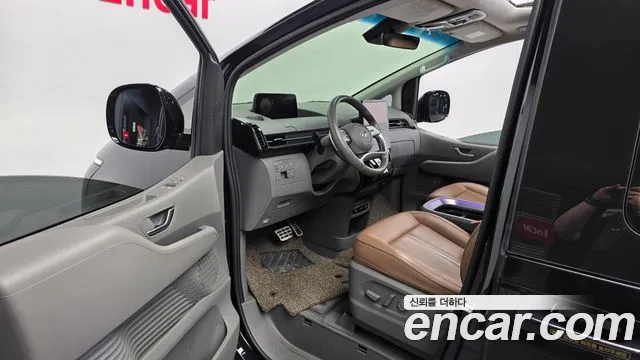 Hyundai Staria — Фото автомобиля 15