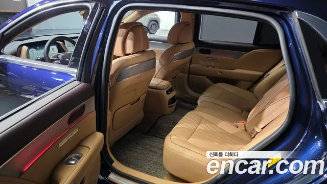 Genesis G90 — Фото автомобиля 12