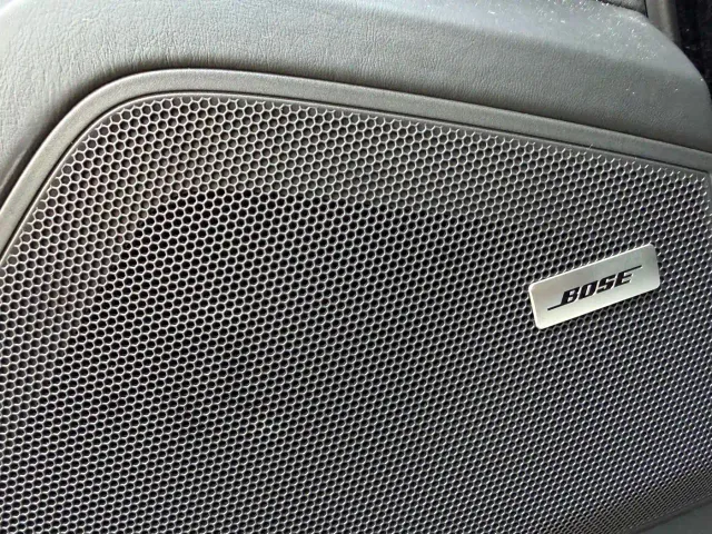 Porsche Cayenne — Фото автомобиля 12