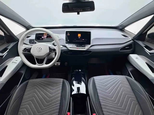 Volkswagen ID.3 — Фото автомобиля 10