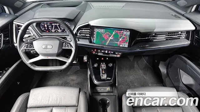 Audi Q4 e-tron F4 — Фото автомобиля 10