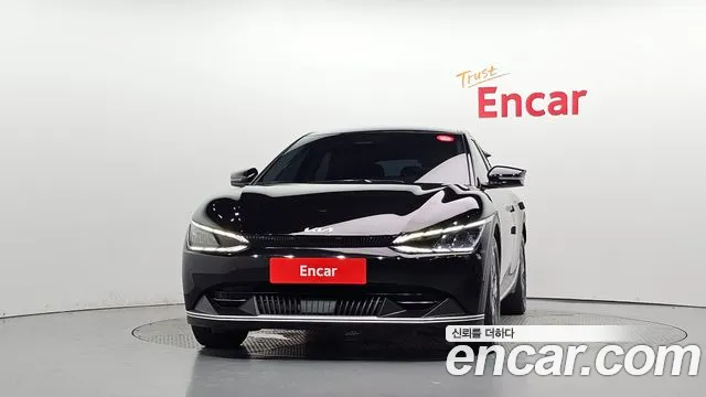 Kia EV6 — Фото автомобиля 3