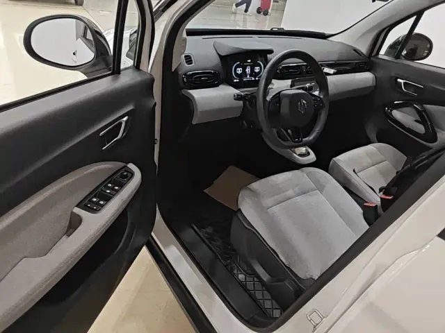 Leapmotor T03 — Фото автомобиля 15