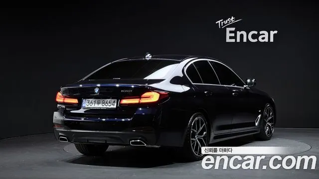 BMW 5 Series G30 — Фото автомобиля 2