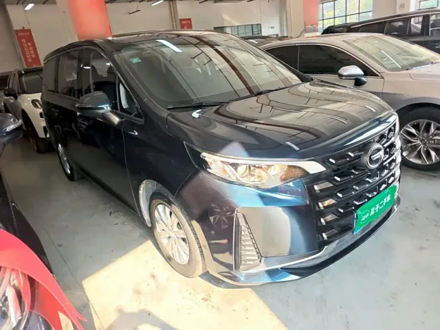 GAC Trumpchi M6 — Фото автомобиля 3